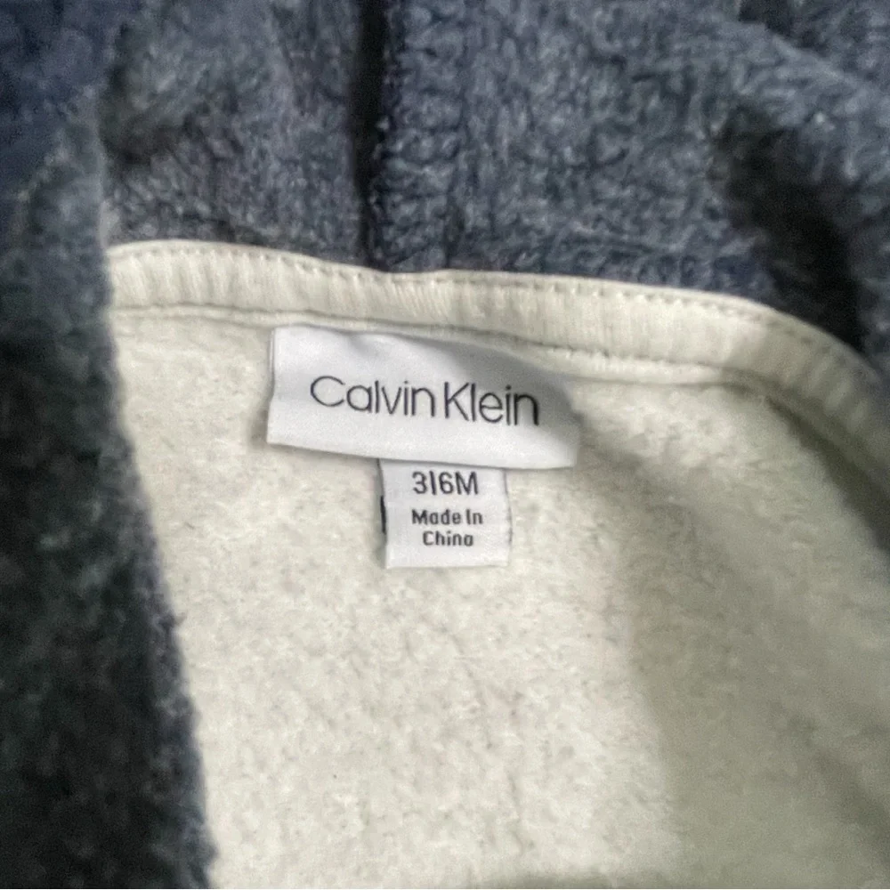 Calvin Klein Navy and Gray Baby Set - Picture 9 of 12